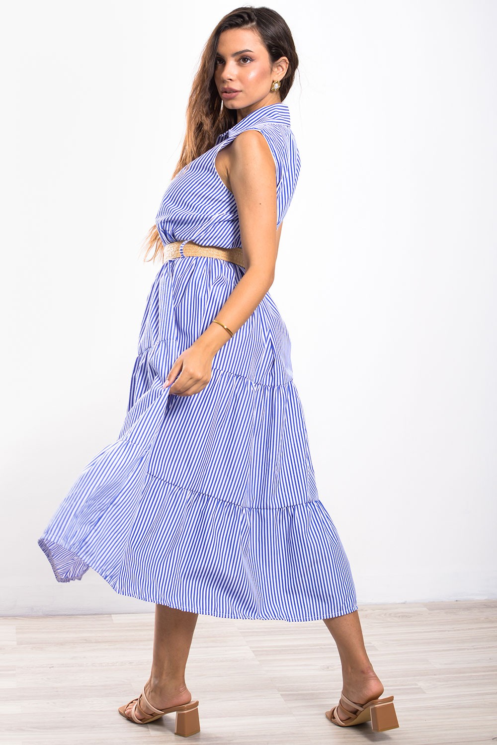 Φόρεμα midi/maxi ριγέ σεμιζιέ με ζώνη