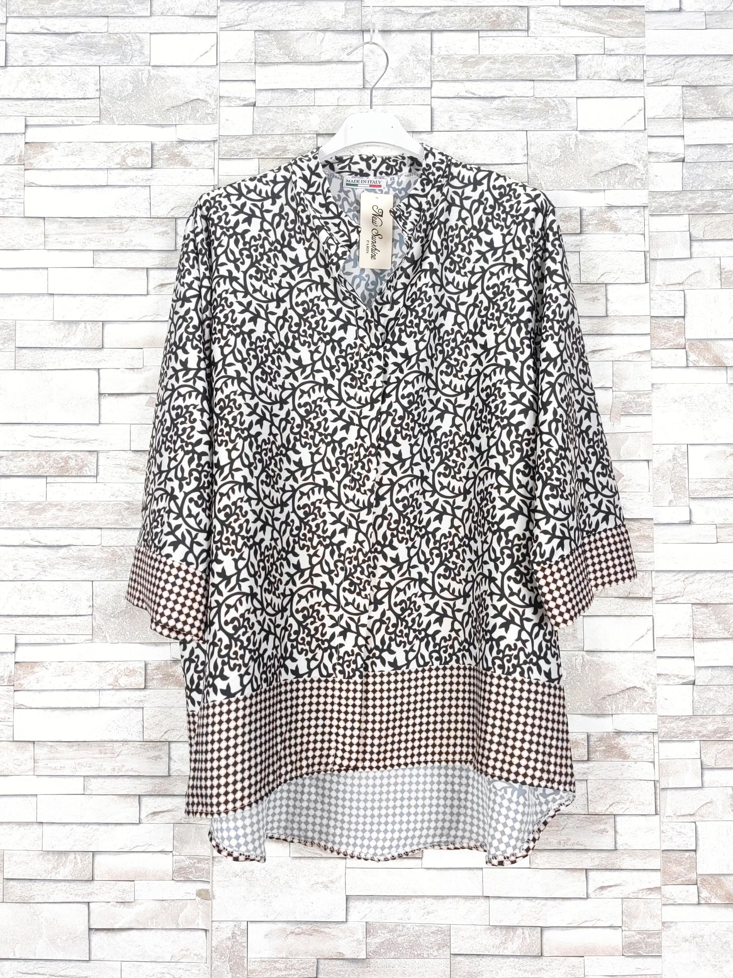 Μπλούζα satin εμπριμέ