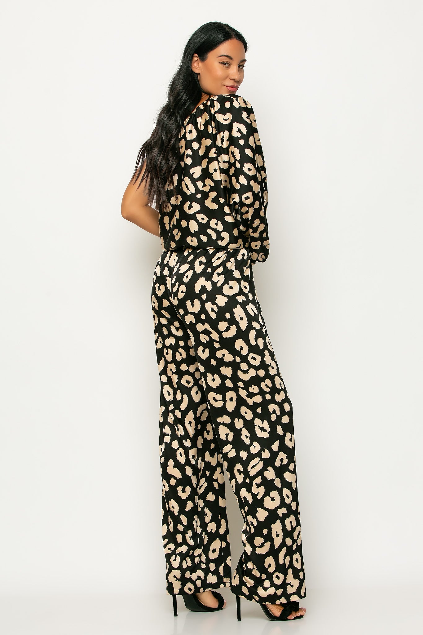 Set satin leopard printed