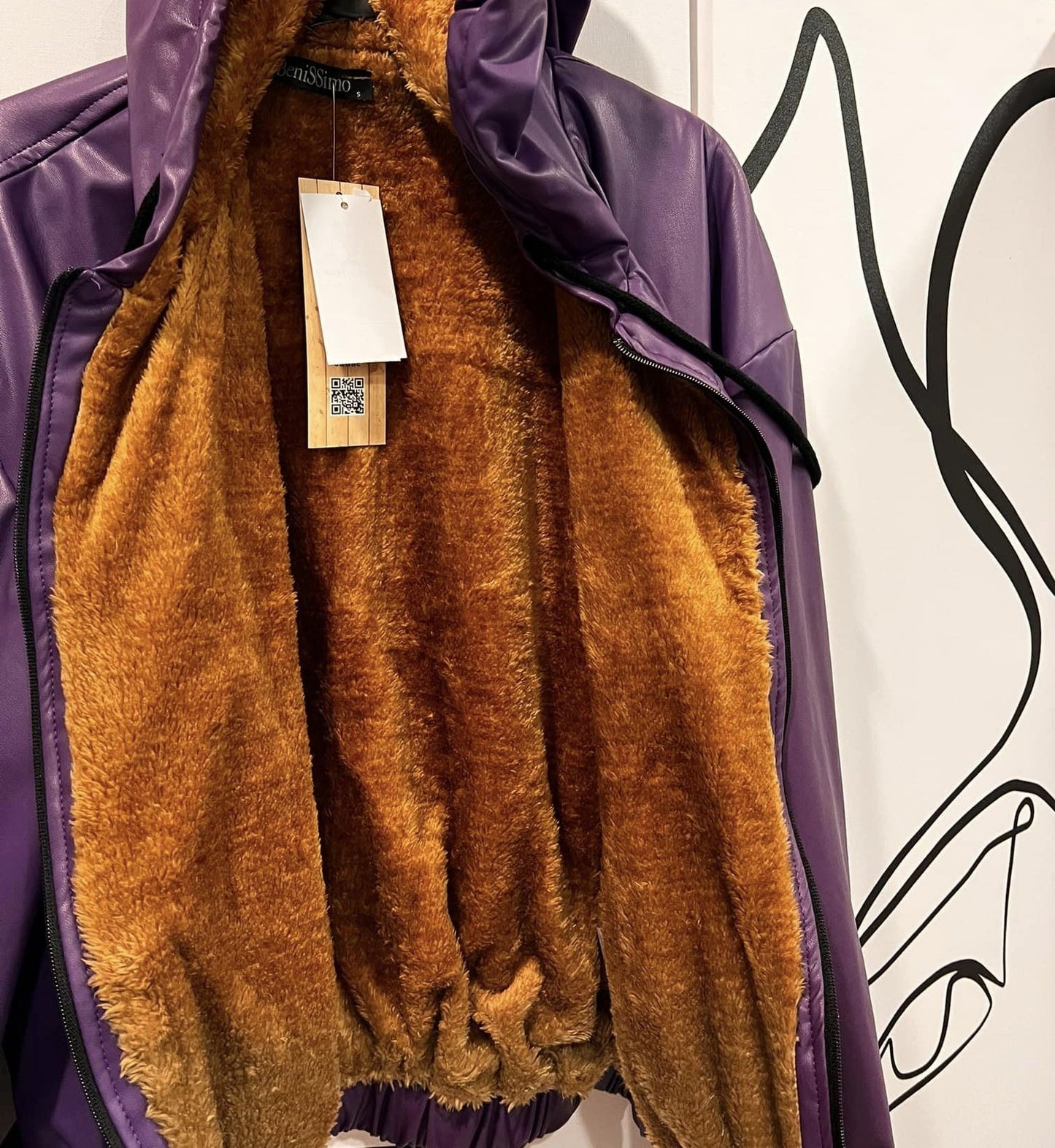 Μπουφάν δερματίνης με γούνινη επένδυση