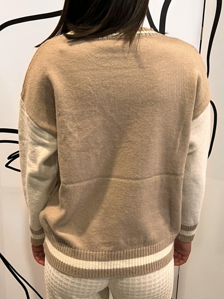 Μπλούζα πλεκτή με παγιέτες