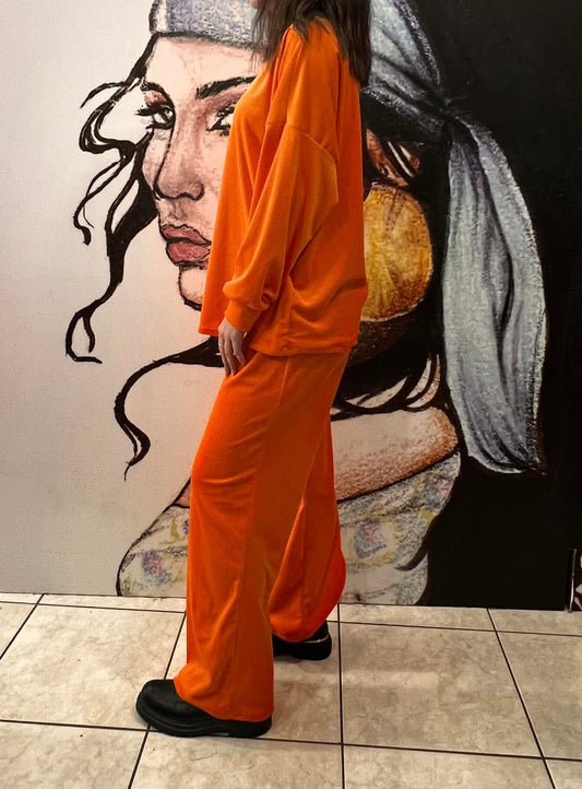 Σετ βελουτέ μπλούζα - παντελόνα