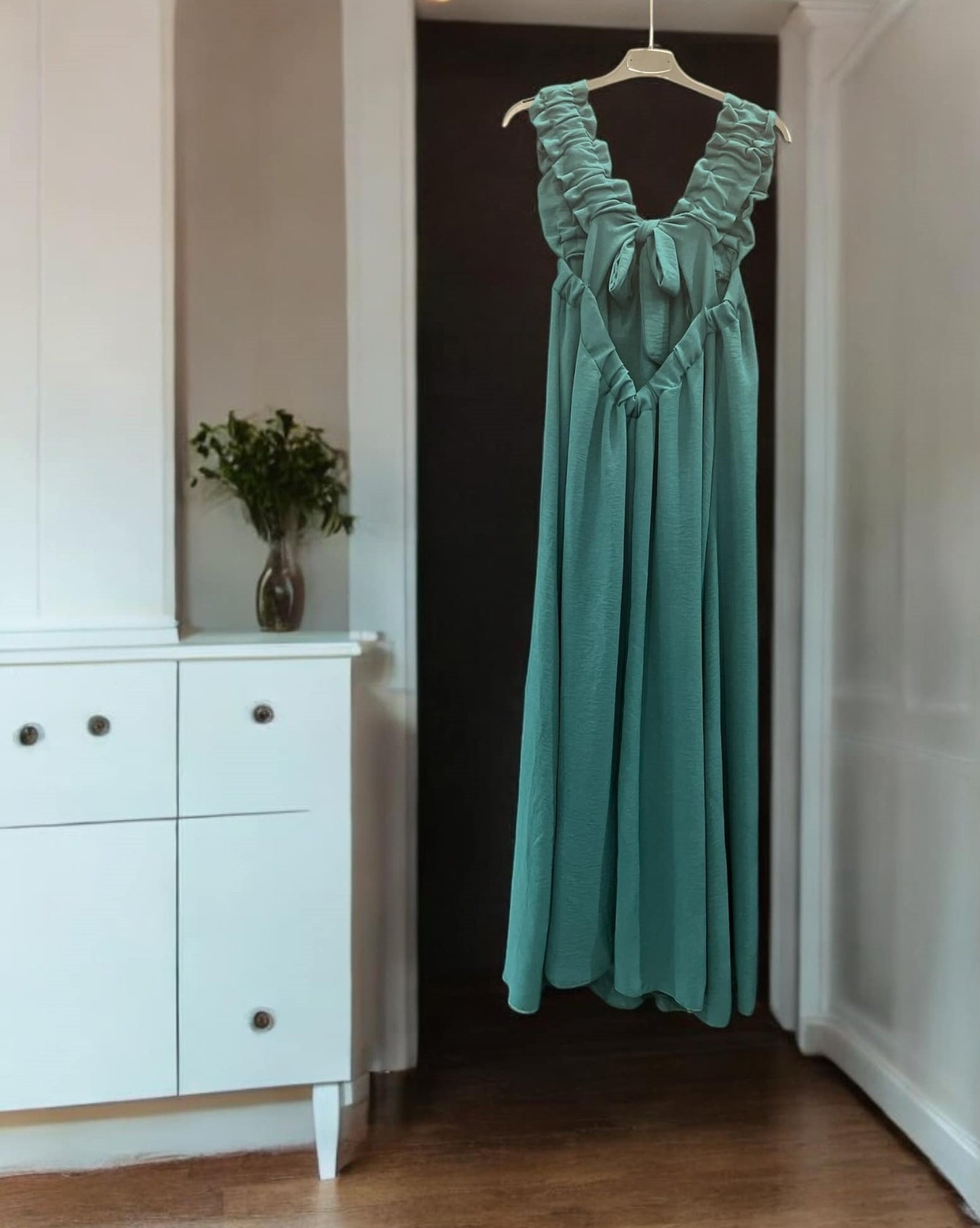 Φόρεμα maxi crepe detailed