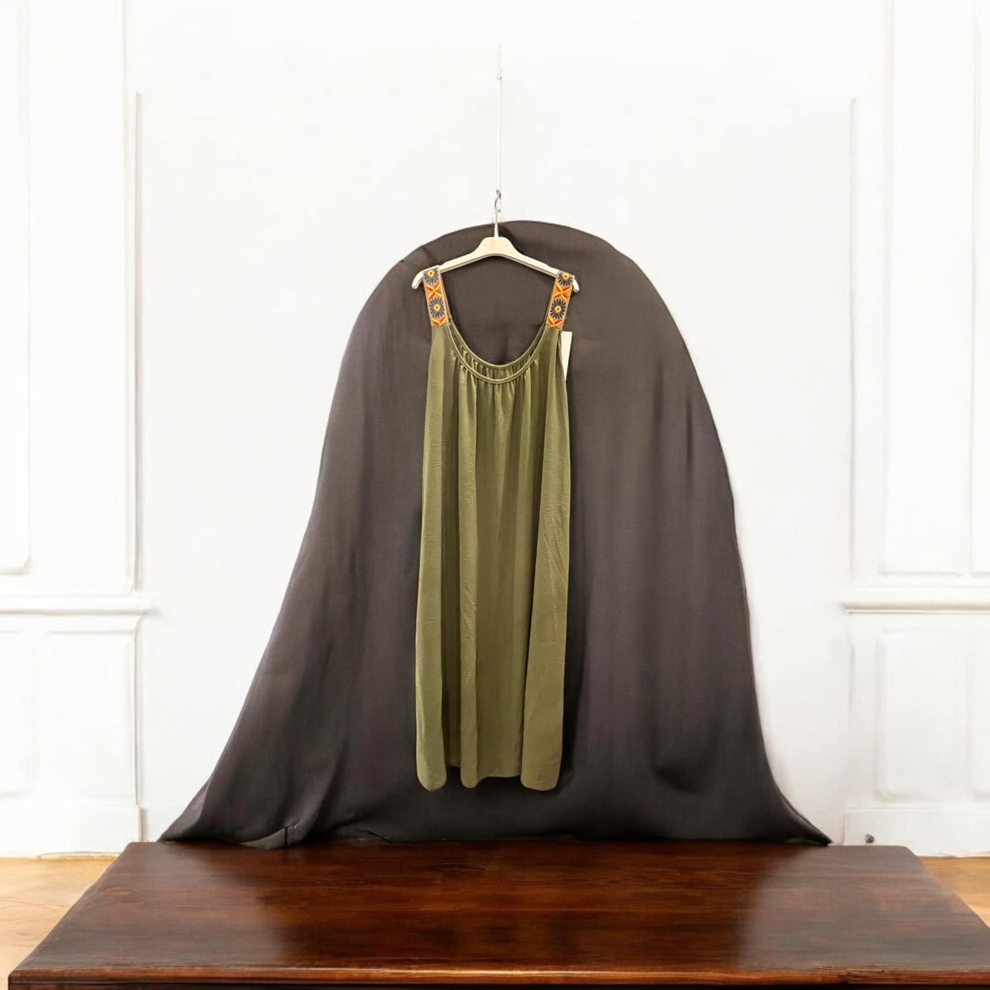 Φόρεμα maxi ραντάτο detailed