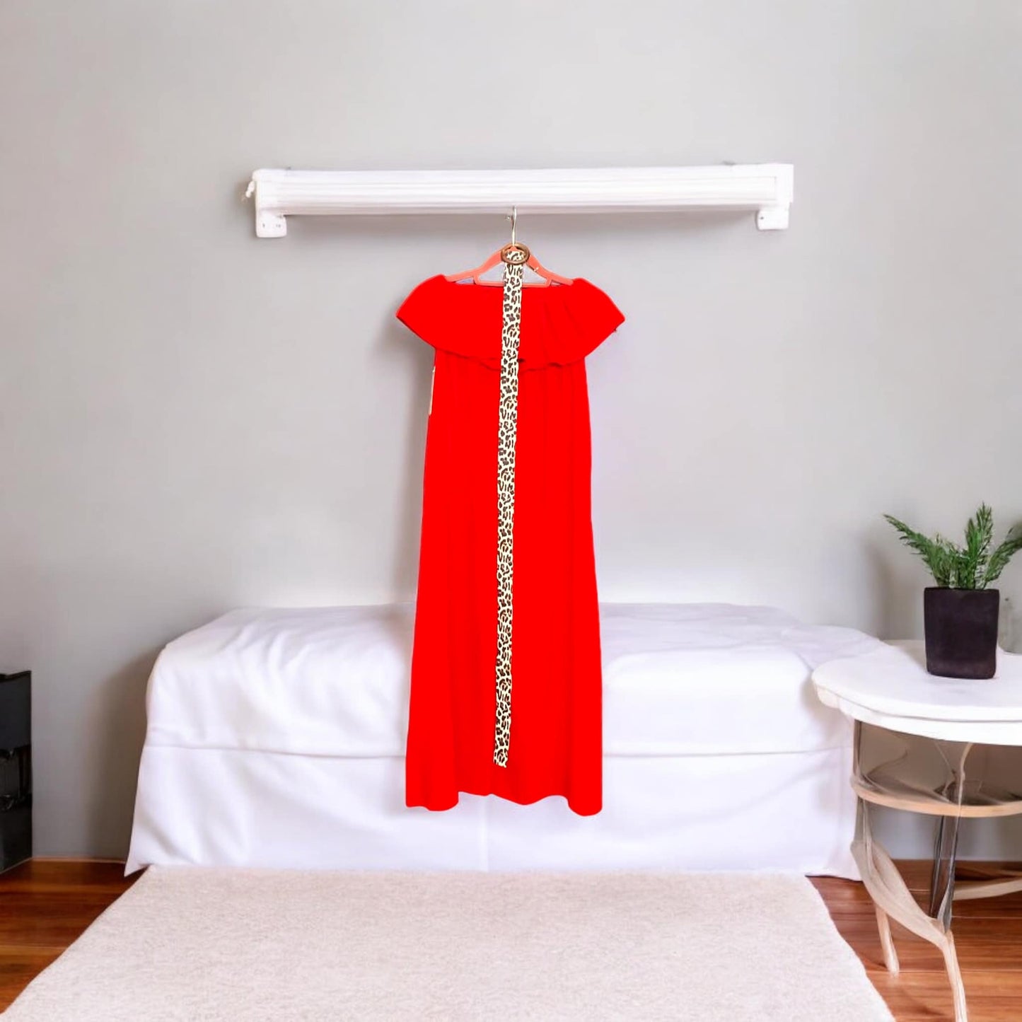 Φόρεμα midi/maxi με ζώνη