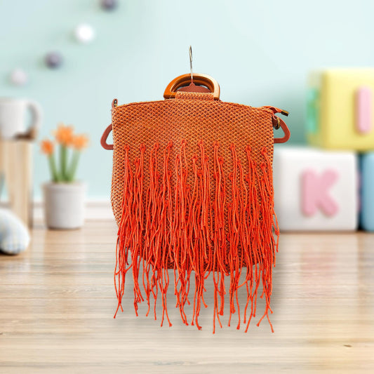 Τσάντα με κρόσσια