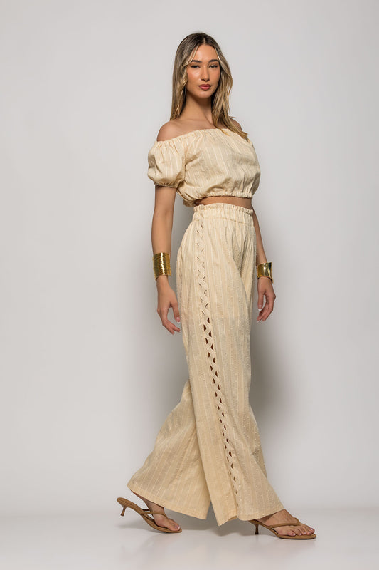 Σετ σχεδιαστικό από τοπ cropped & παντελόνα