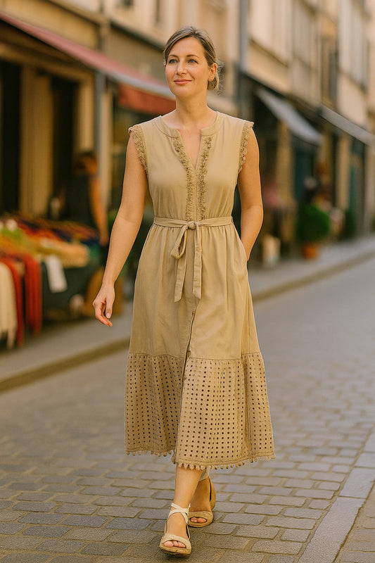 Φόρεμα maxi με κέντημα detailed