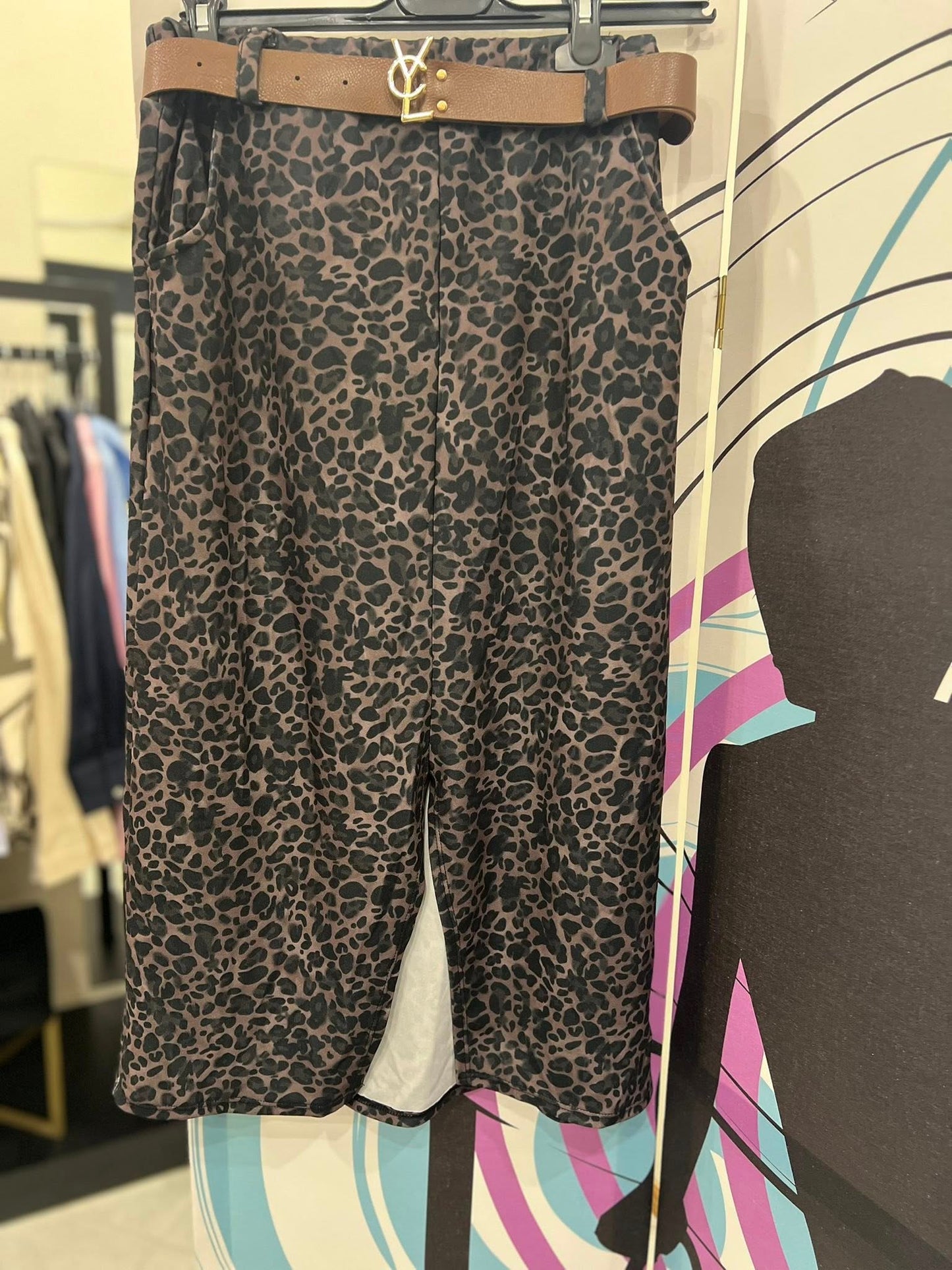 Φούστα midi με ζωνάκι animal printed