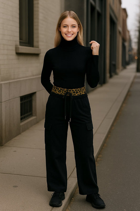 Παντελόνι cargo με animal print