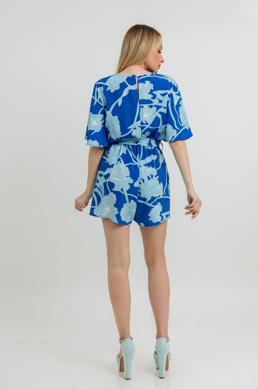 Ολόσωμο shorts floral printed