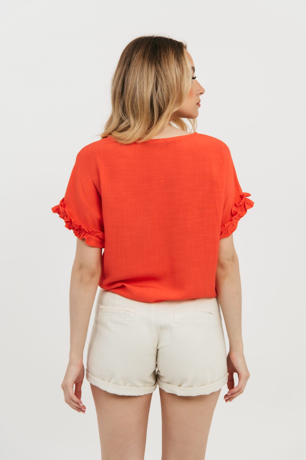 Μπλούζα με βολάν και δέσιμο