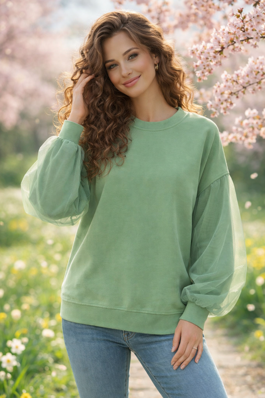 Φούτερ loose με εντυπωσιακά μανίκια