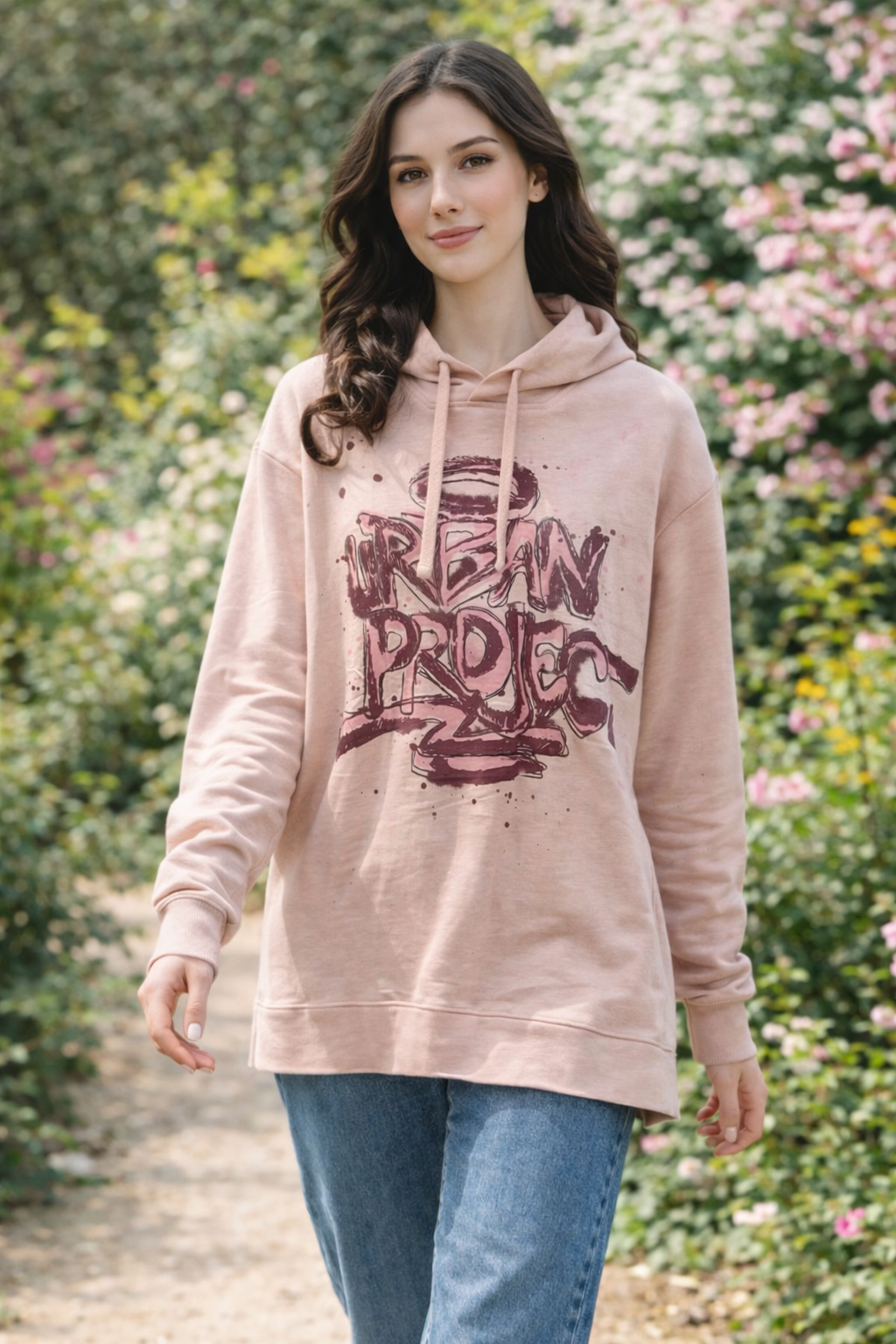 Φούτερ βαμβακερό με στάμπα και κουκούλα