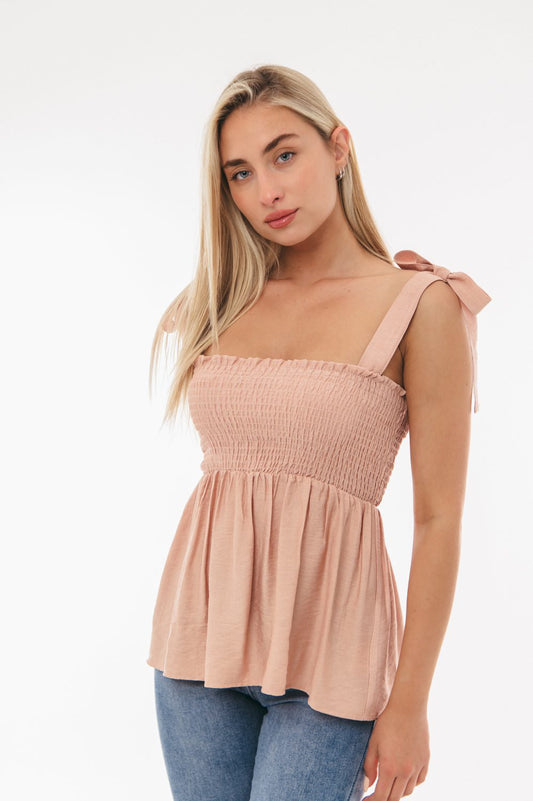 Top με δετές ράντες και σφηκοφωλιά