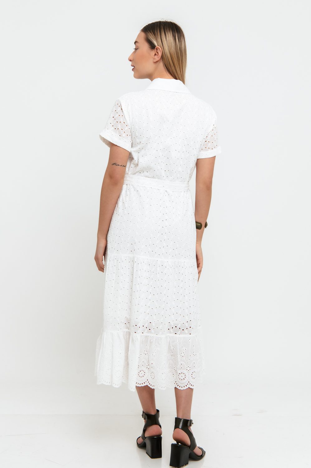 Φόρεμα midi σεμιζιέ κηπούρ