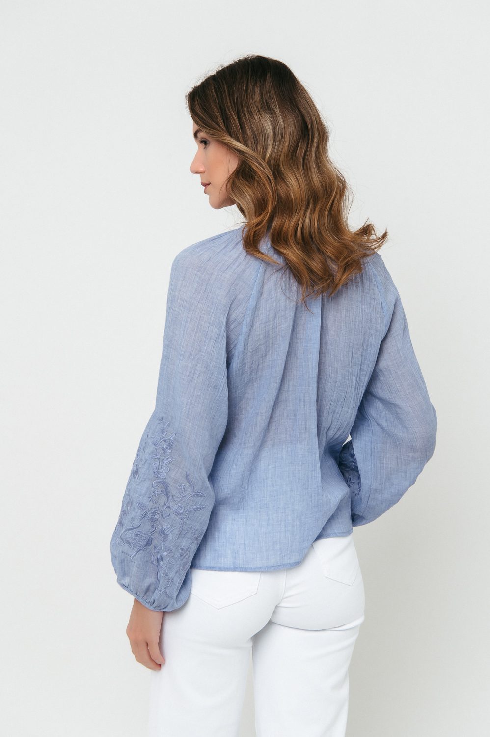 Μπλούζα με balloon μανίκια