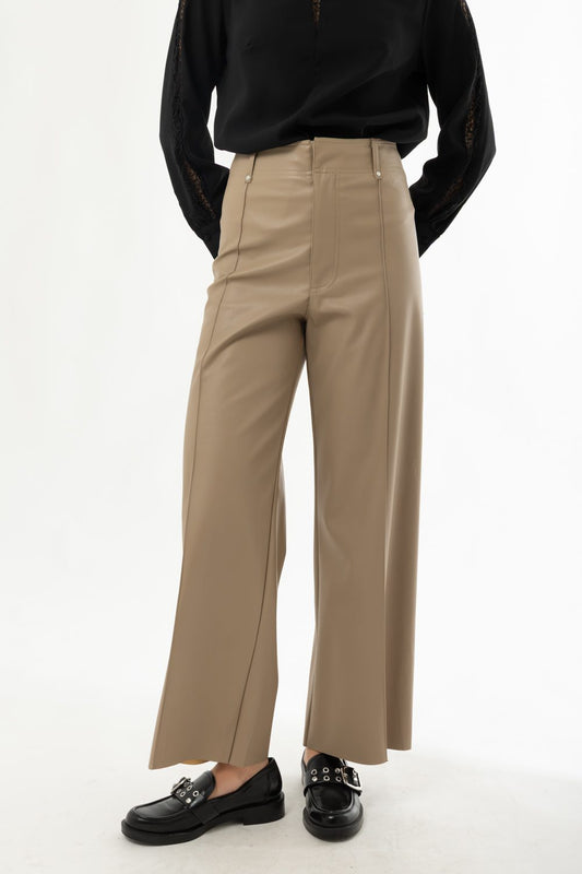 Παντελόνι δερματίνης ισόφαρδο