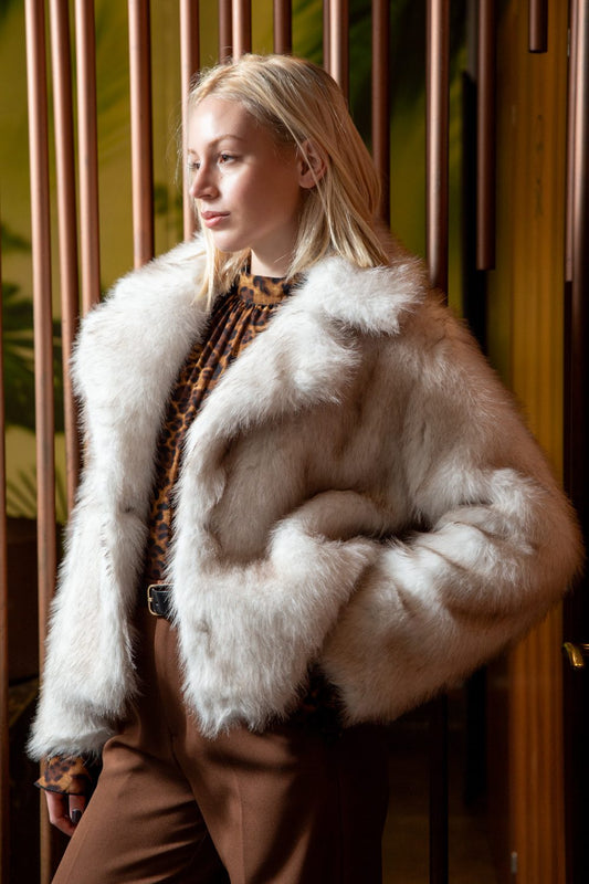 Jacket από οικολογική γούνα