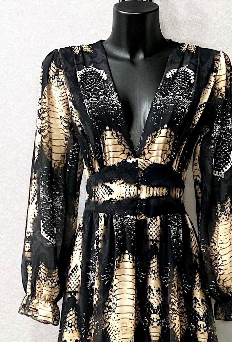 Φόρεμα maxi εμπριμέ detailed