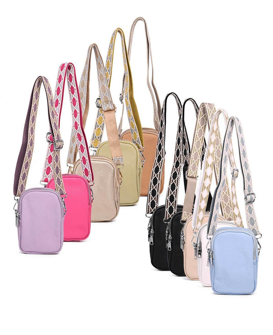 Clutch bag δερματίνης με ιμάντα