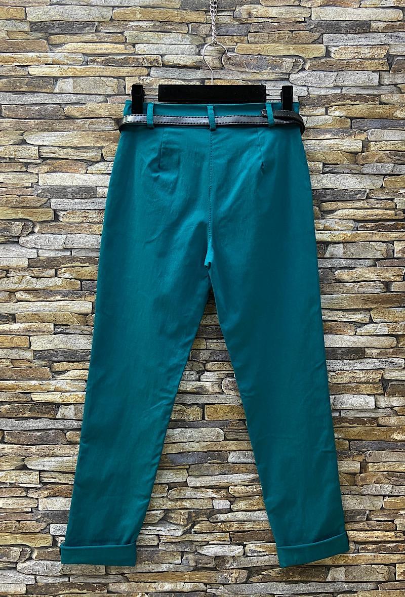 Παντελόνι boyfriend με ζωνάκι