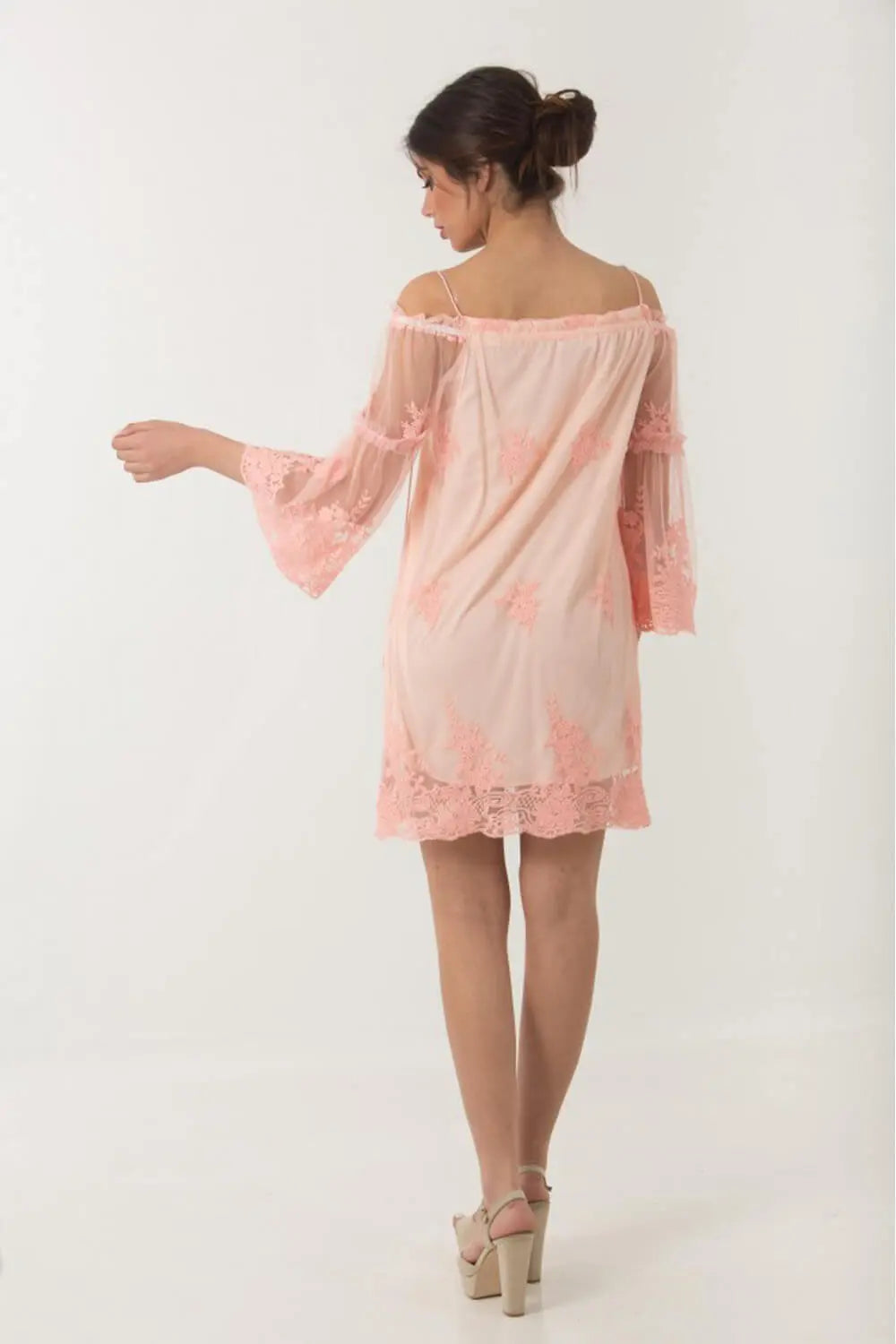 Φόρεμα Δαντέλα Έξωμο