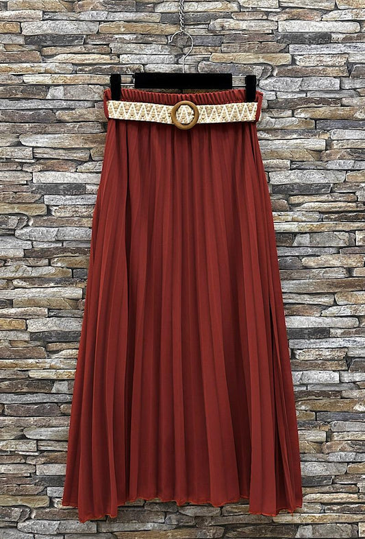 Φούστα maxi πλισέ με ζώνη