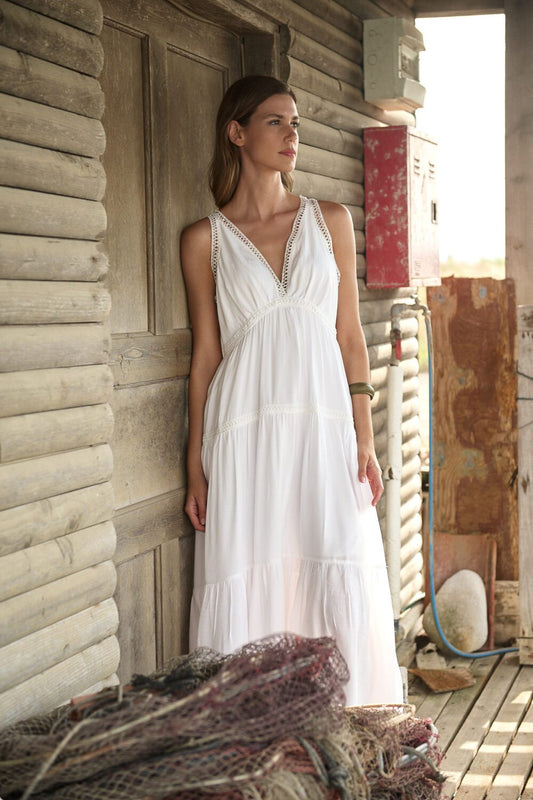 Φόρεμα maxi με κέντημα