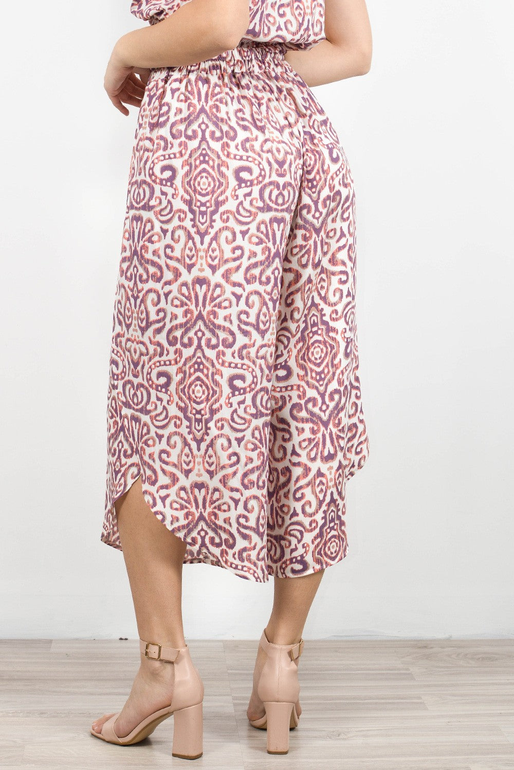 Σετ τοπ και ζιπ κιλότ