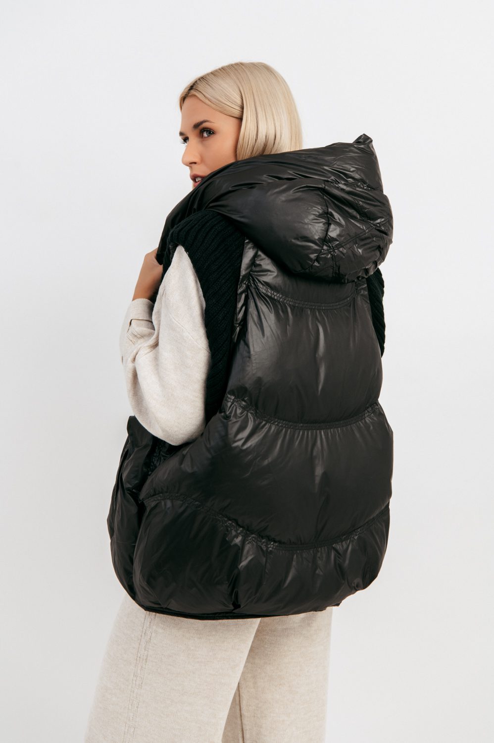 Μπουφάν αμάνικο oversized