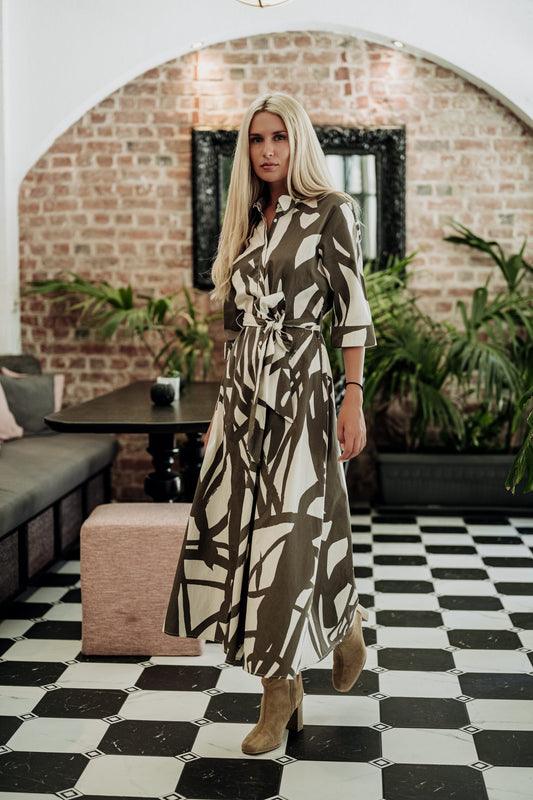 Φόρεμα maxi σεμιζιέ εμπριμέ