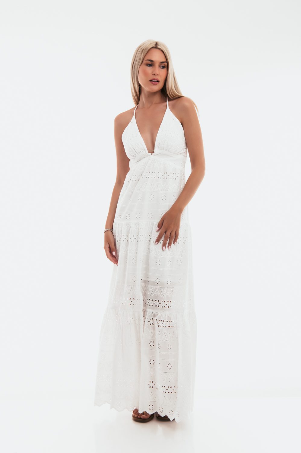 Φόρεμα maxi με κέντημα