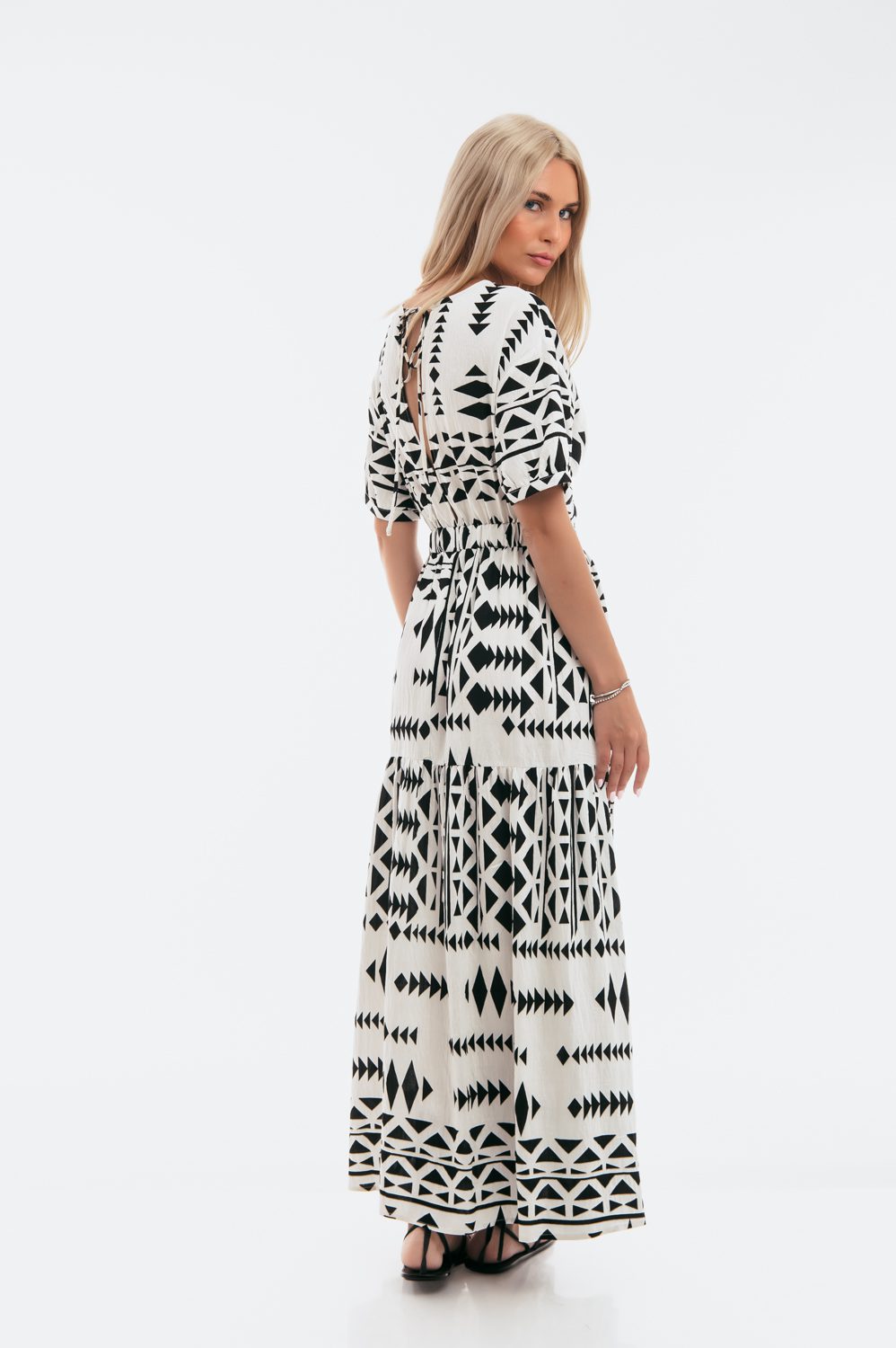 Φόρεμα maxi εμπριμέ detailed