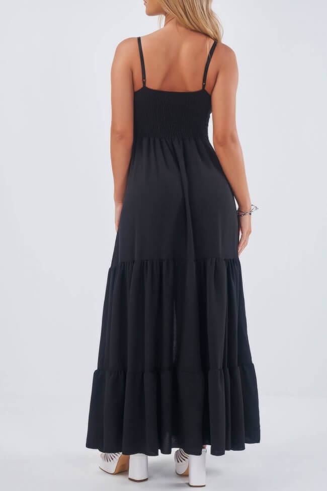 Φόρεμα maxi με διακοσμητικά κουμπιά και βολάν