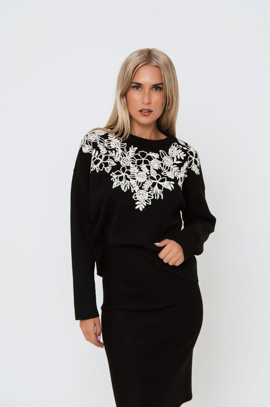 Μπλούζα πλεκτή με κεντήματα