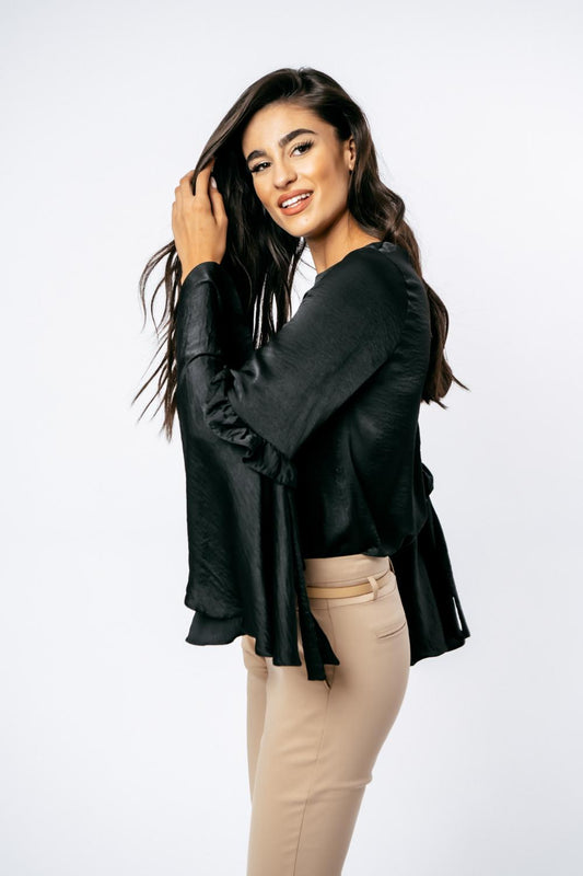 Μπλούζα με βολάν μανίκια