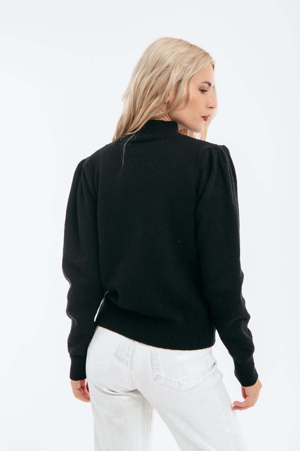 Μπλούζα πλεκτή με πούλιες