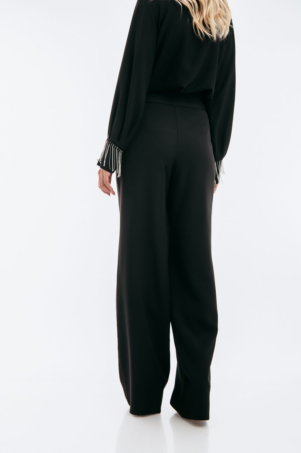 Παντελόνα με πιέτες