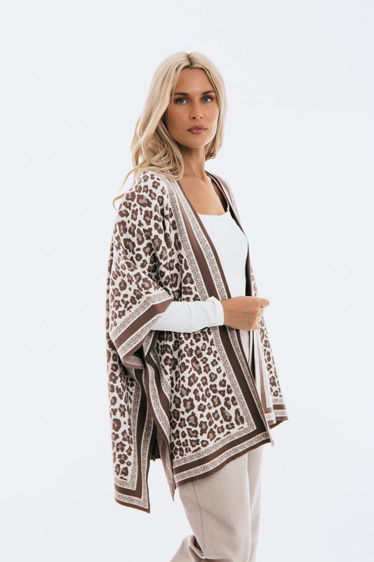 Ponchos animal printed