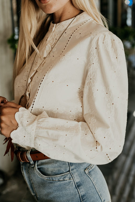 Πουκάμισο με κέντημα