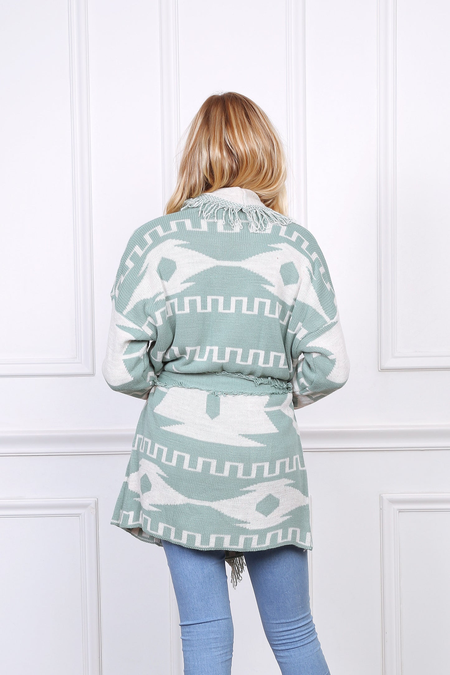 Ζακέτα πλεκτή με μοτίβα