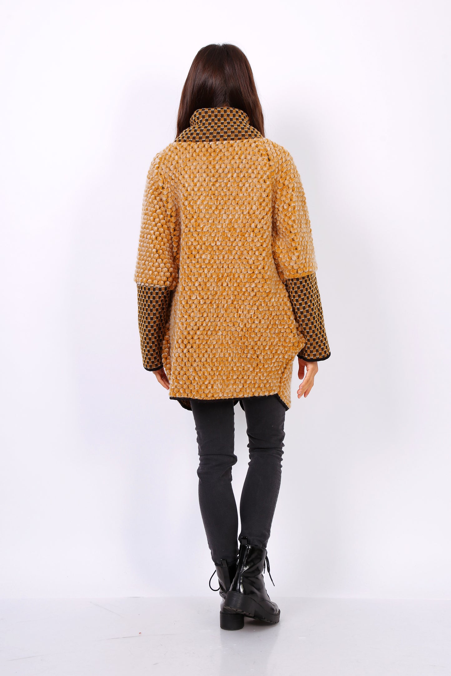 Ζακέτα μπουκλέ ημιμάλλινη