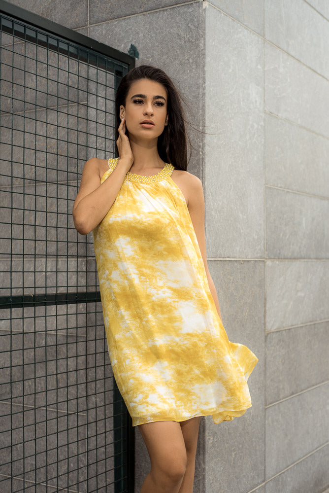 Φόρεμα mini εμπριμέ