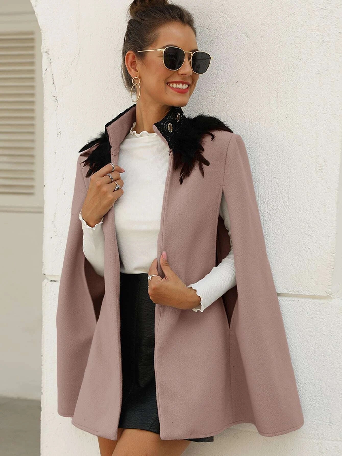 Elegand κάπα με φτερά