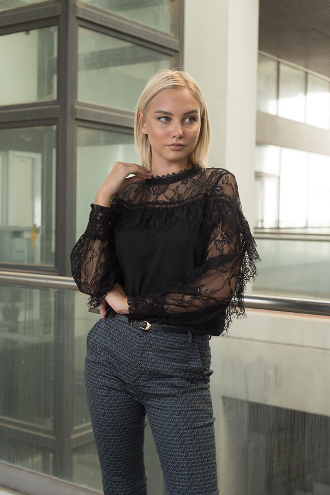 Μπλούζα βραδινή με δανδέλα