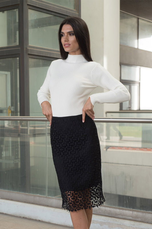 Φούστα midi με δανδέλα