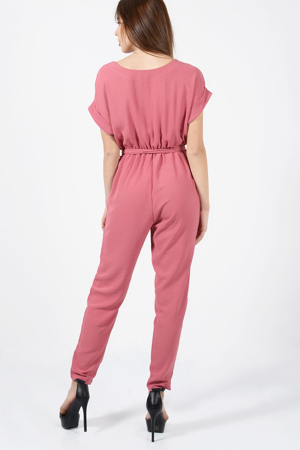 Ολόσωμη φόρμα