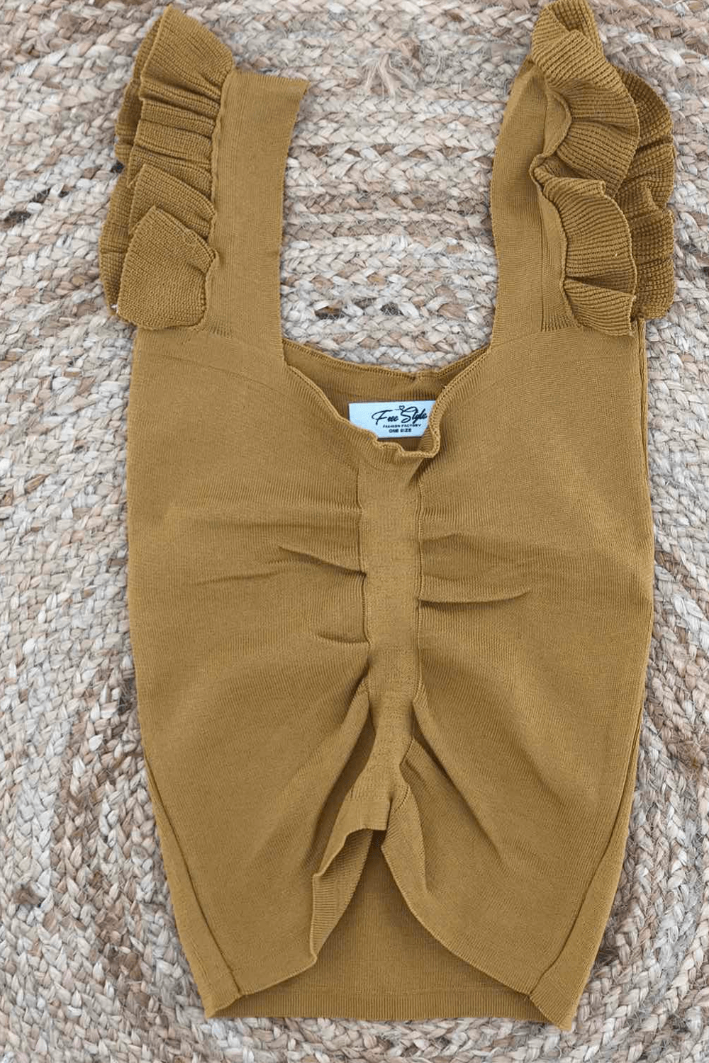 Top cropped με λεπτομέρεια