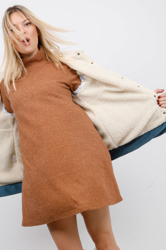 Jacket κοτλέ με επένδυση λευκής γούνας